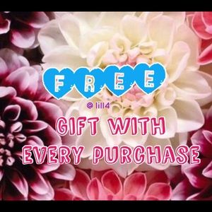 🛍Free Gift with every purchase🛍